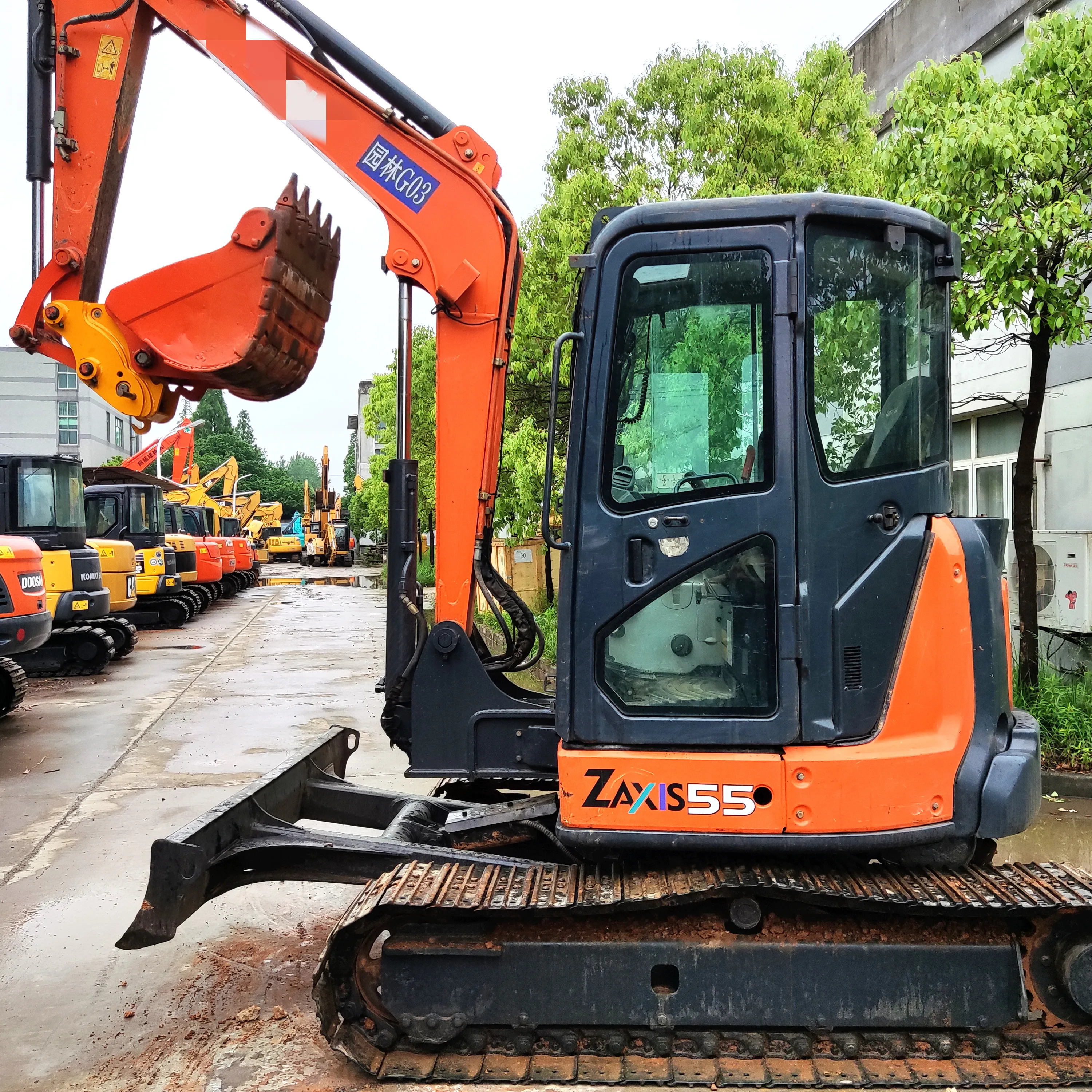 Used Mini excavator mini digger ZX55 60 70 75 120 with competitive prices meet CE/EPA