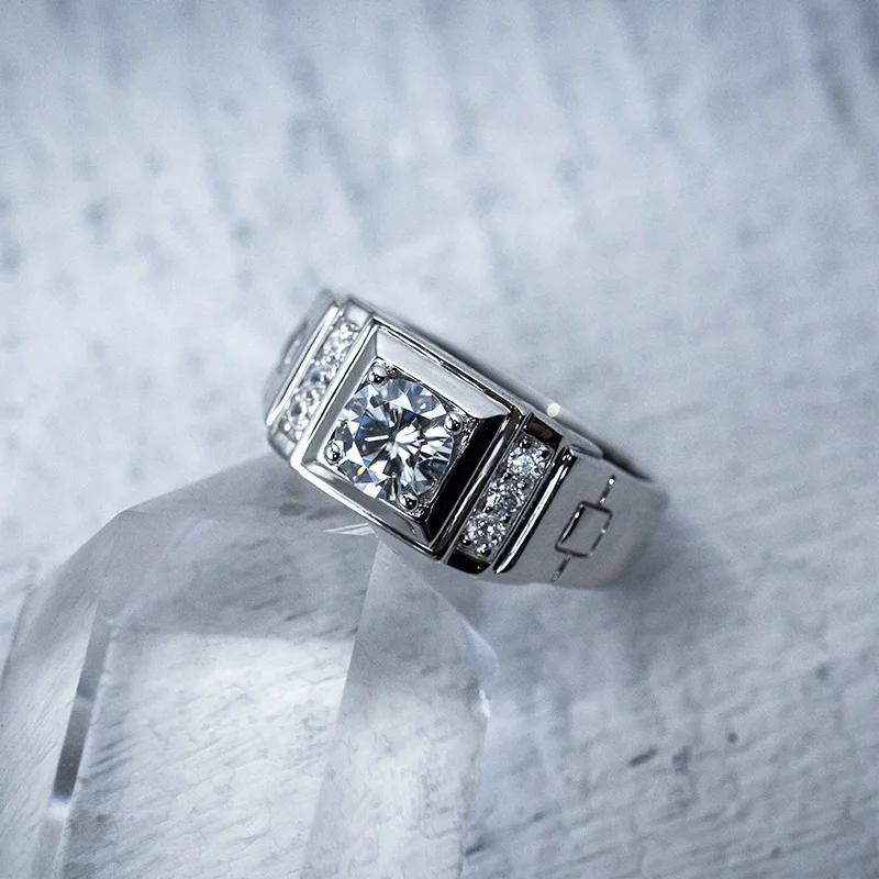Fashion wedding jewelry sterling silver round shape moissanite men ring