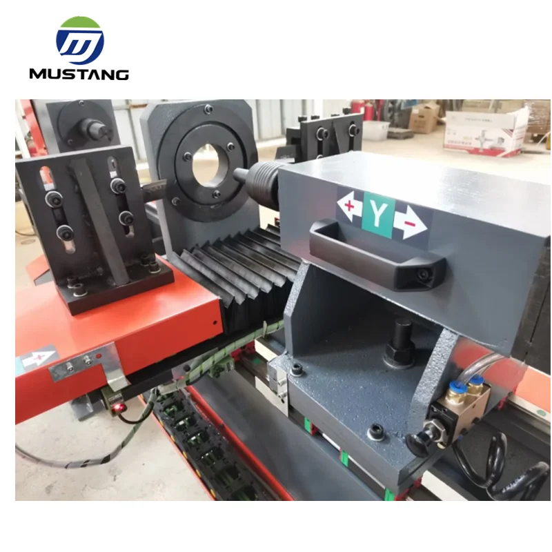 MT1020 Mustang 39 inch Working Length Baseball Bar Wood Turning Machine Wood Lathe CNC