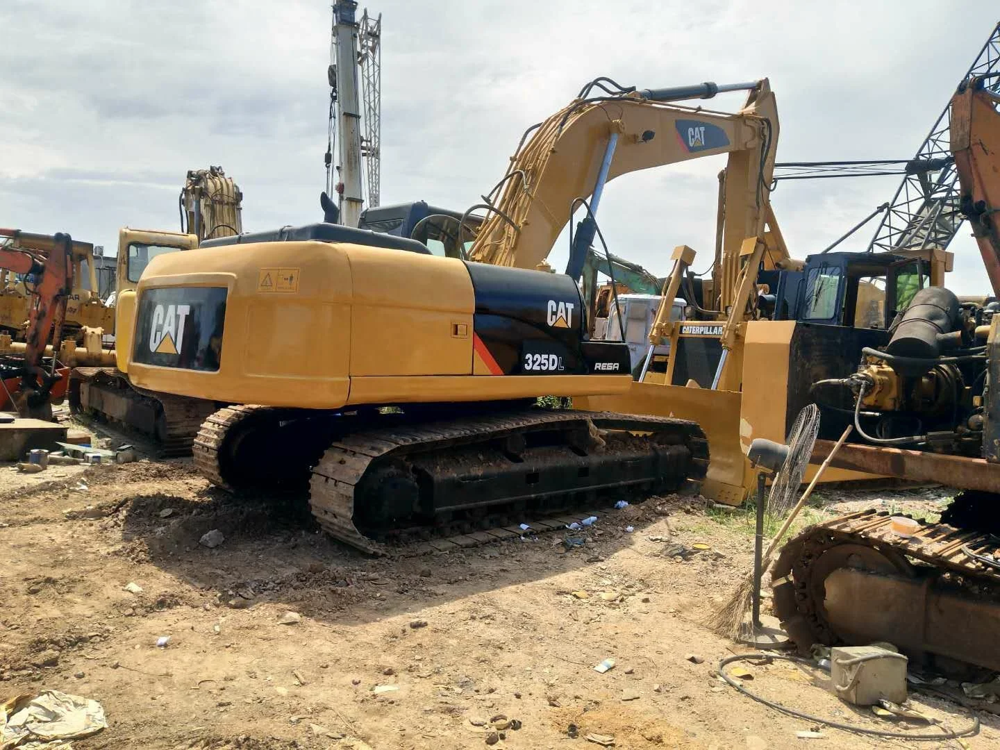 CAT 325DL  Used Excavator erpillar 325DL Excavators Second Hand erpillar 325DL Used Excavators for Sale