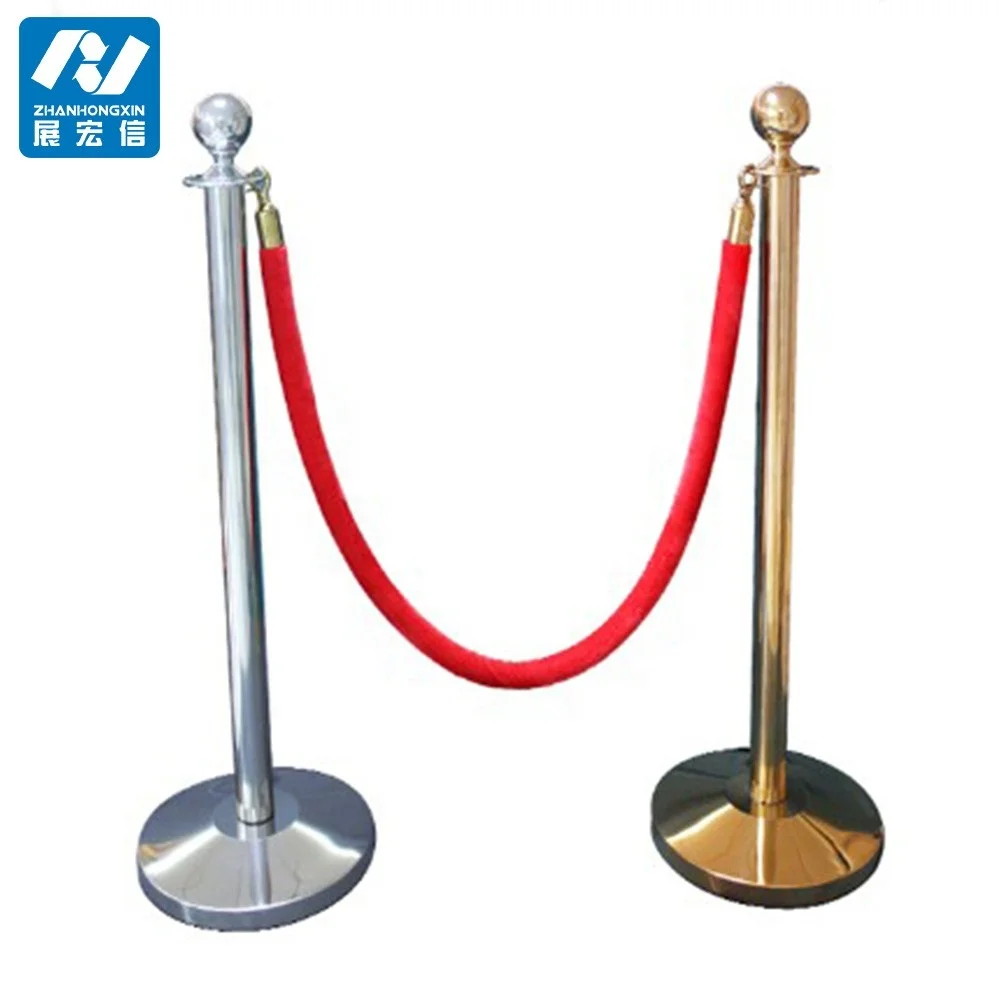 museum exhibition barrier stanchion pole of rope