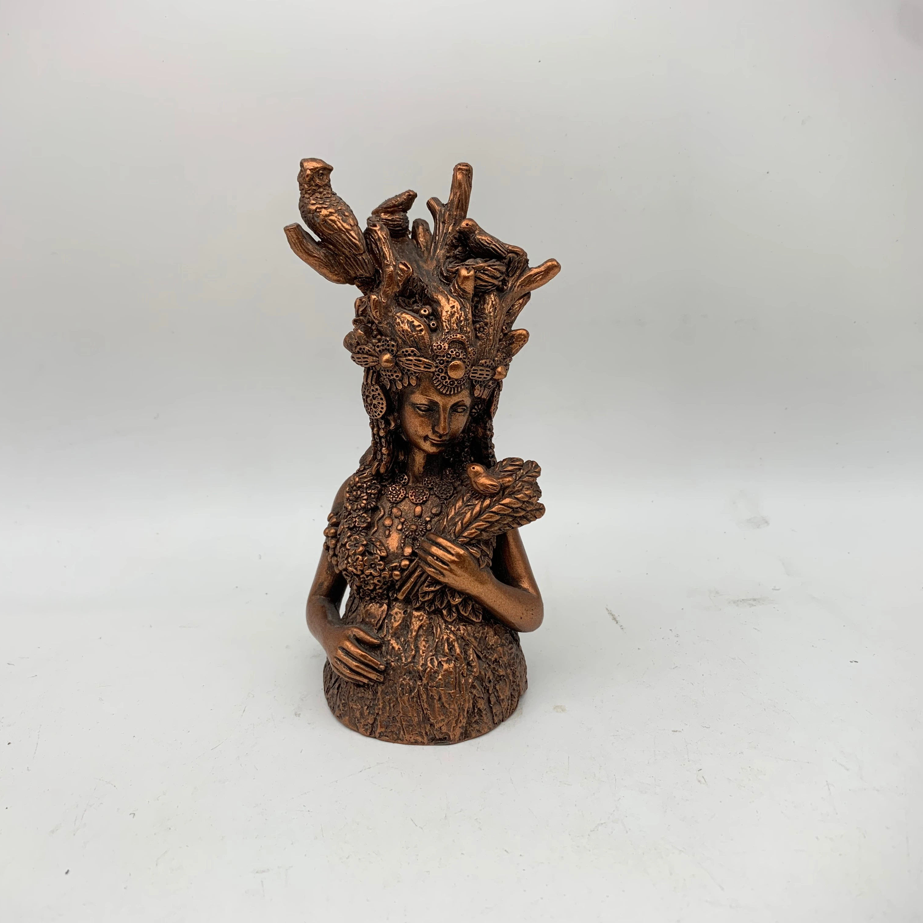 Resin forest goddess Green goddess statues are suitable for decorating home ornaments