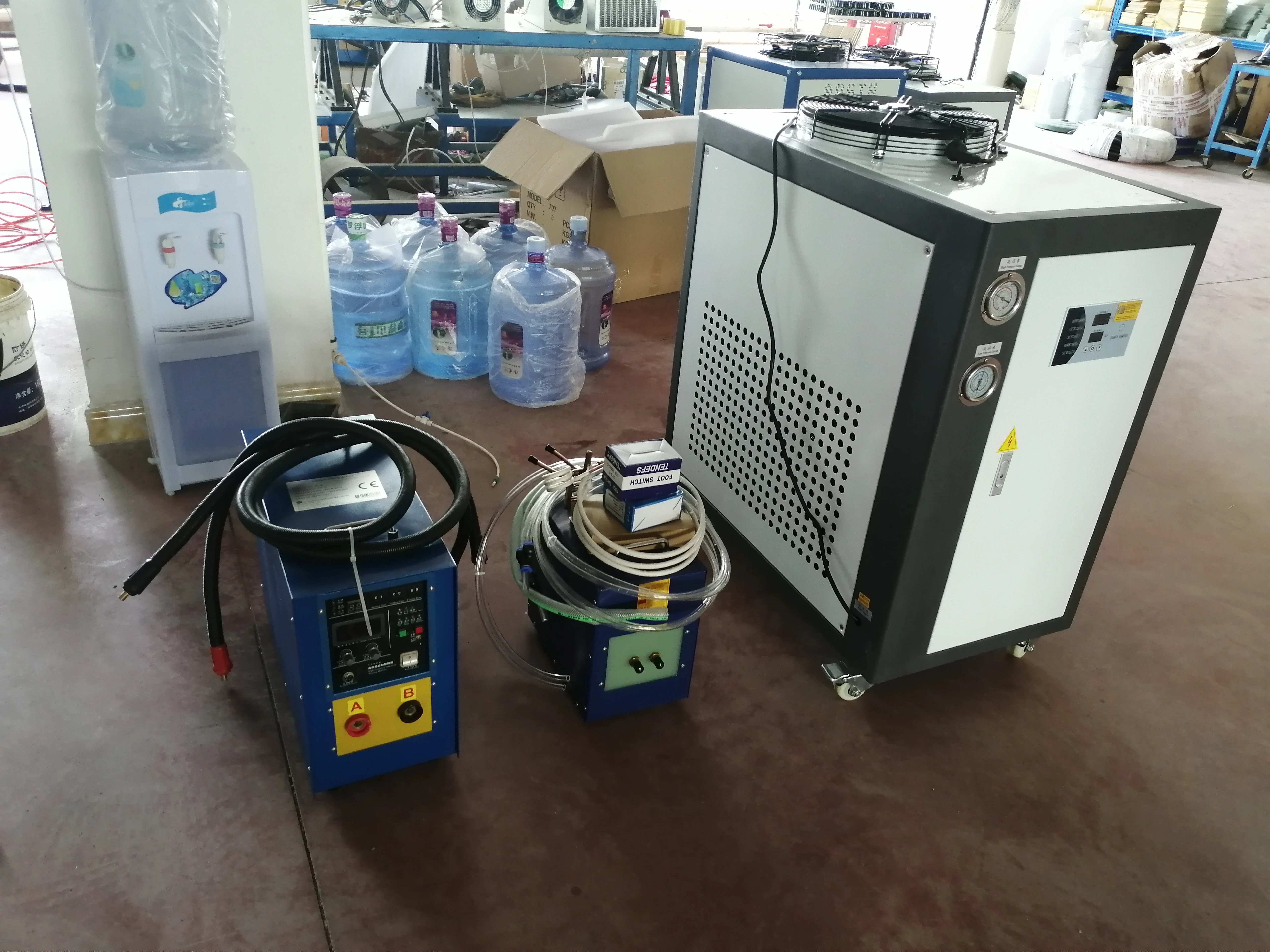 Copper water box welding machine