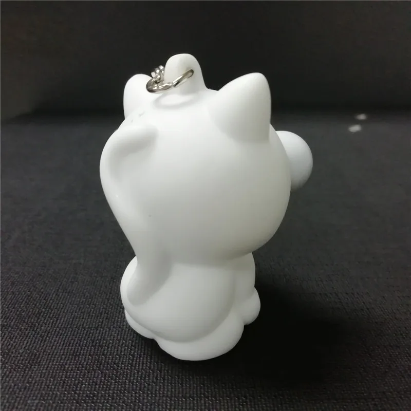 Hot sell PVC Animal Custom Eye Popper White Cat Keychain