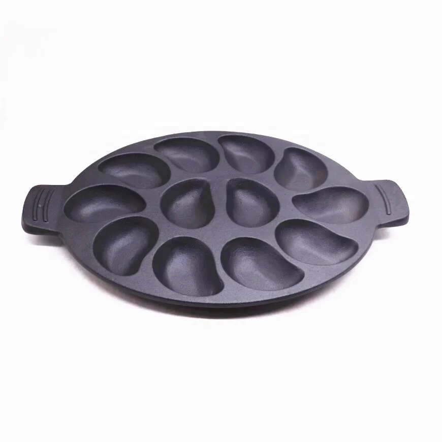 Hot Selling 12 Hole Oil Plant Coated Cast Iron Nonstick Baking Pan Bake Ware Cookware Oyester Pan With Handle