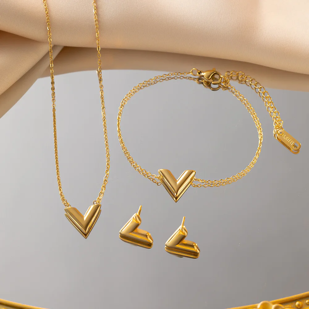 Fashion Jewelry Sets Stainless Steel Necklace For Women Jewelry V Letter Pendant Earrings Bracelet Necklace Set