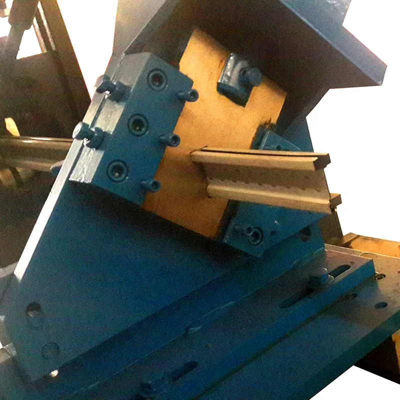 T  bar Ceiling Cross T Grid Light Keel Roll Forming Making Machine