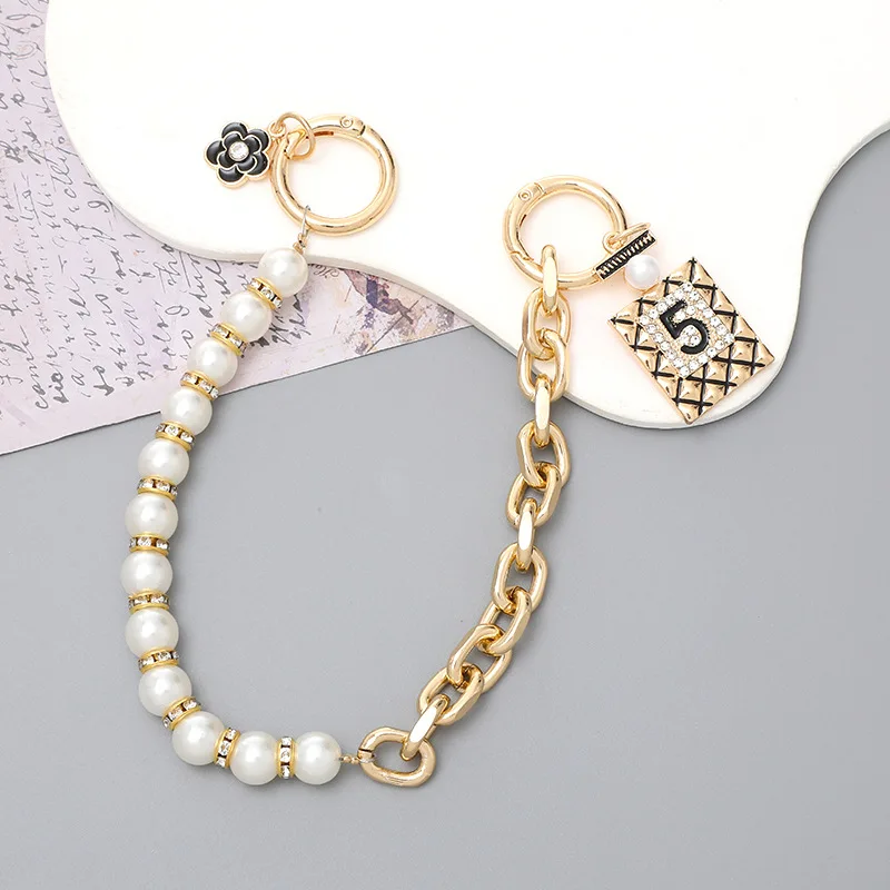 2024 Chain Link Fence Machine Gold Cuban Link  Gold Chain Plush Key  Waist   Pearl Handle Bags Chains Factory Offer
