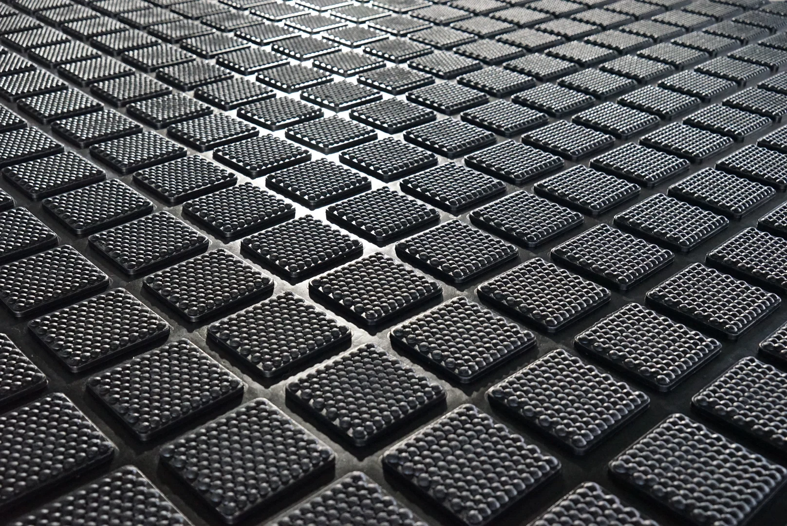 Heavy Duty Black Stall Horse Matting SBR Rubber Floor Stable Agricultural Cow Mat
