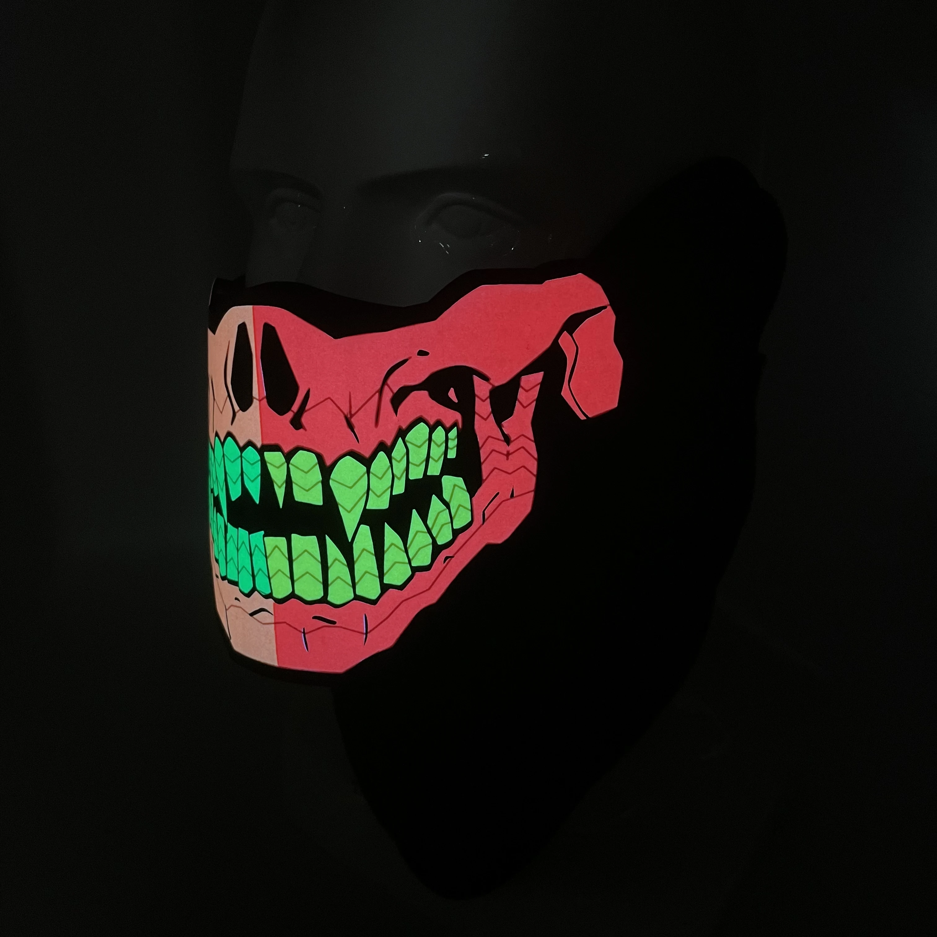 LED Light Up Mask Subzero Sound Reactive Cyberpunk Edc Rave Mask Festival Halloween Neon Glow Horror Face Mask