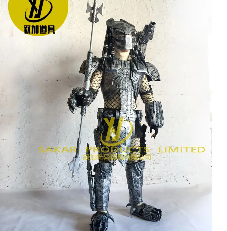 Парка Развлечений, Забавный костюм хищника в натуральную величину для взрослых