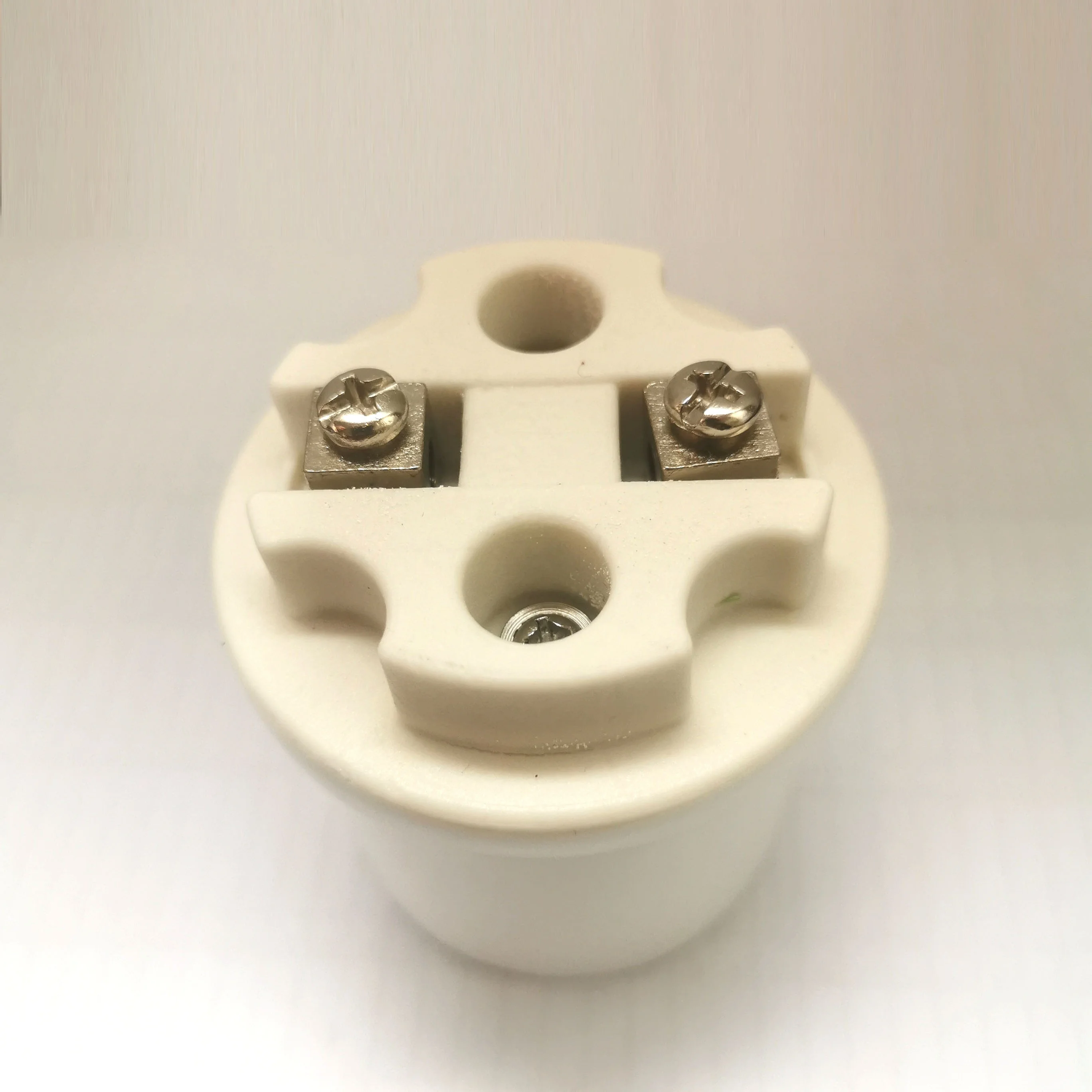 Chinese Manufacturer  Customized  E40 ceramic lamp holder 4000W