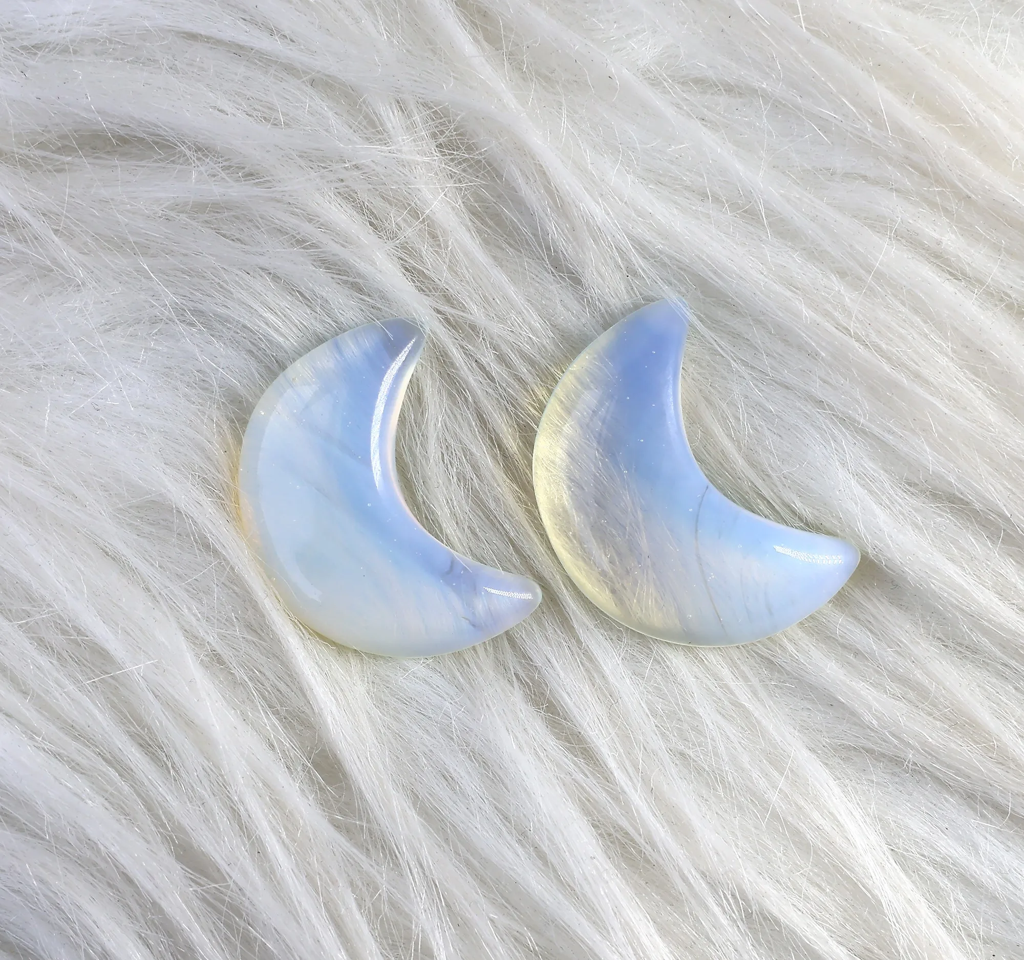 Opalite Gemstone 36x18 MM Home Decoration Handcrafted Highly Polished Crescent Moon Healing Crystal Half Circle Horn Gemstones