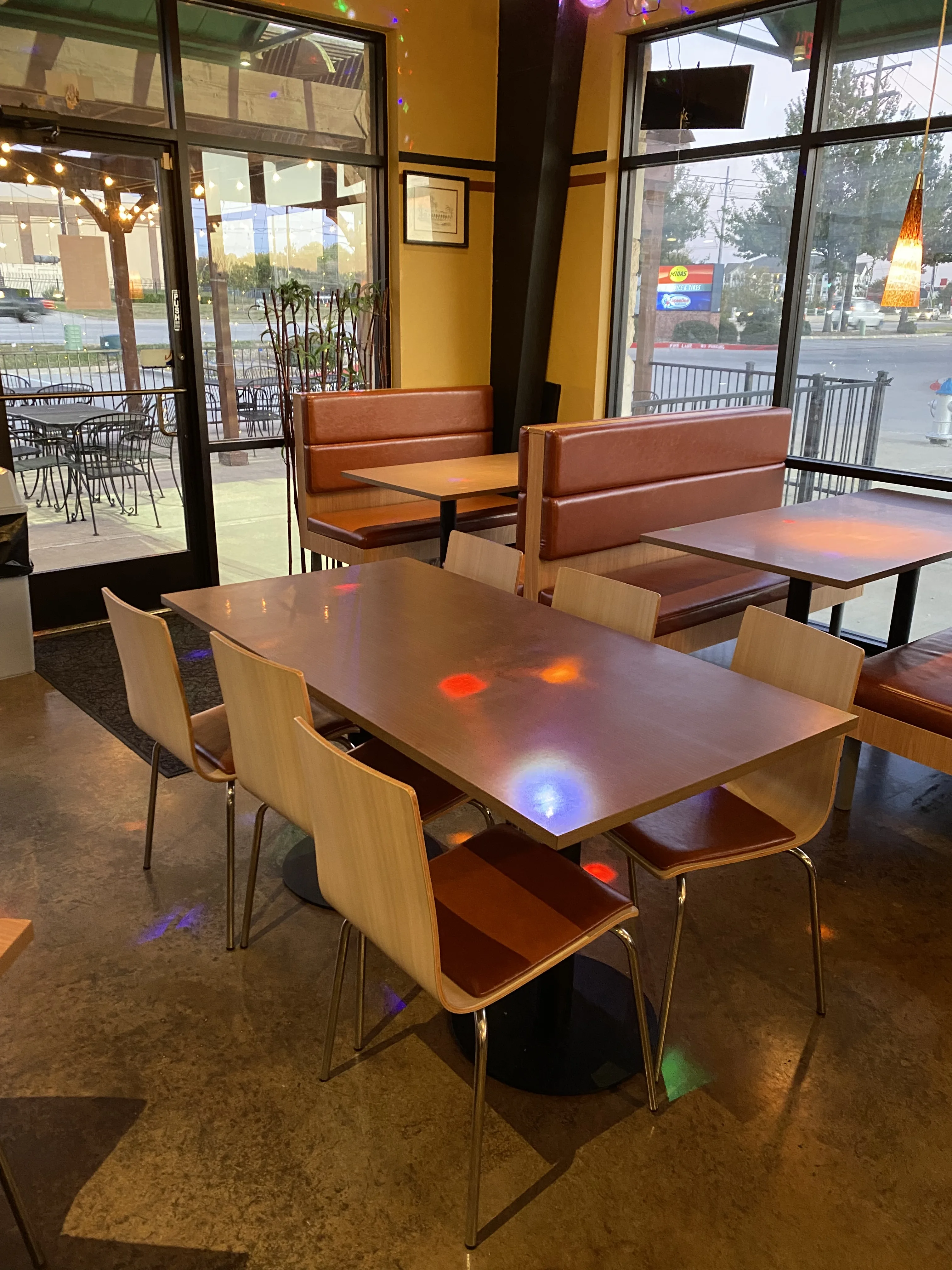 Customized Coffee Shop Chairs And Tables Booths For Restaurant Dining Sets  For Hotel Booth Pub Cafe Coffee Shop Furniture