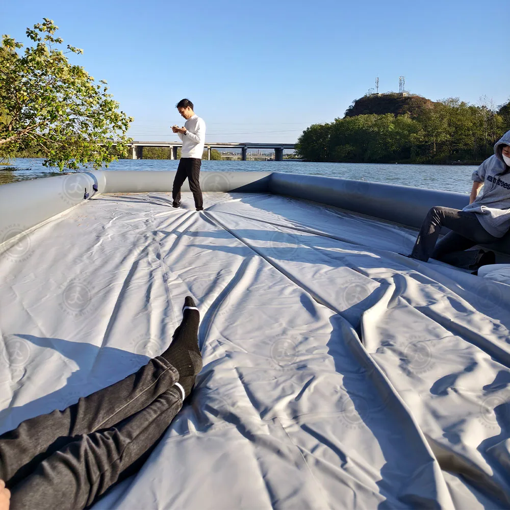 China Factory Custom Personal Watercraft Floating Docks for Easy Mooring Yacht Dry Stacking Solutions with self sucking pump