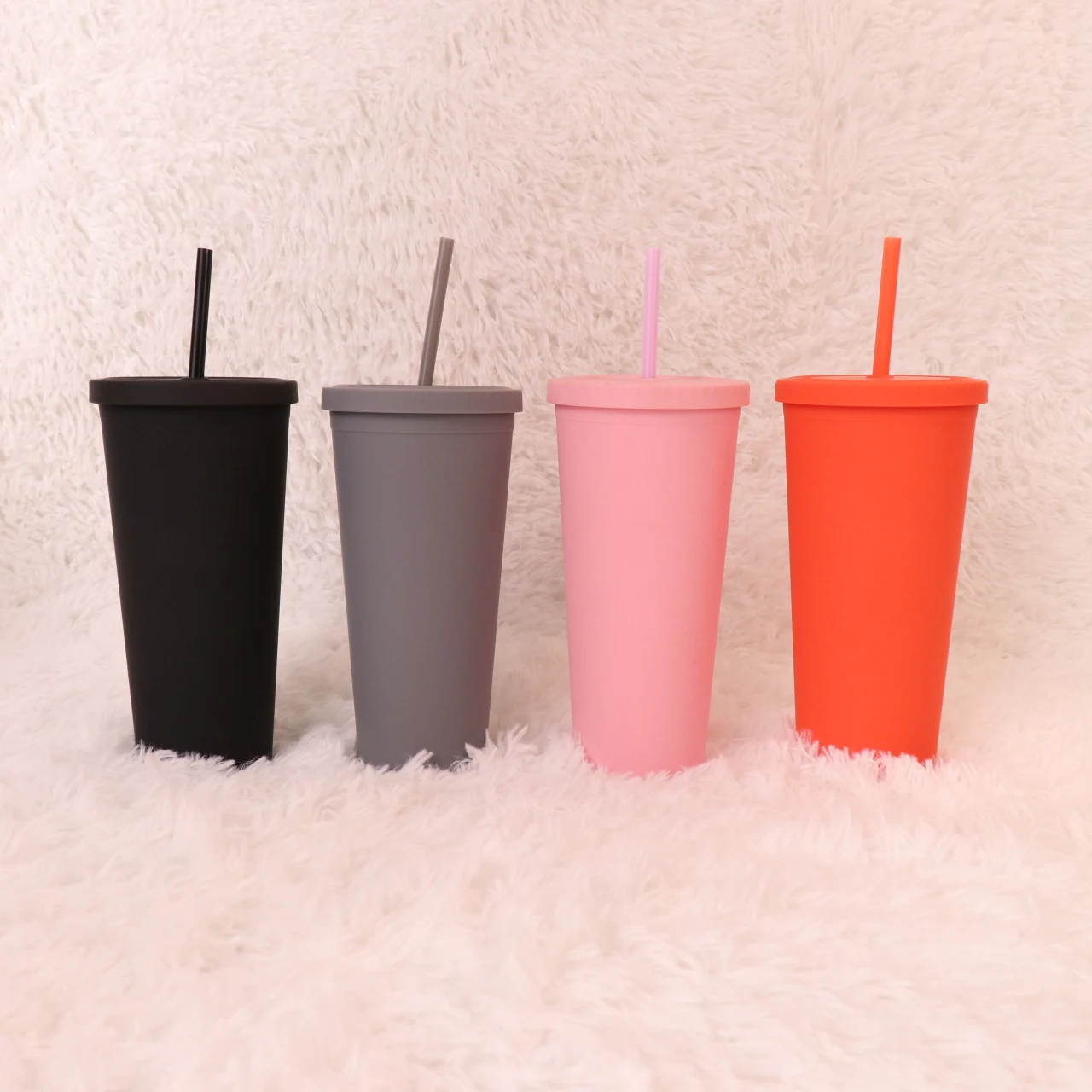 Wholesale custom sustainable tight plastic glass double wall 24oz color acrylic straw glass with cover and straw