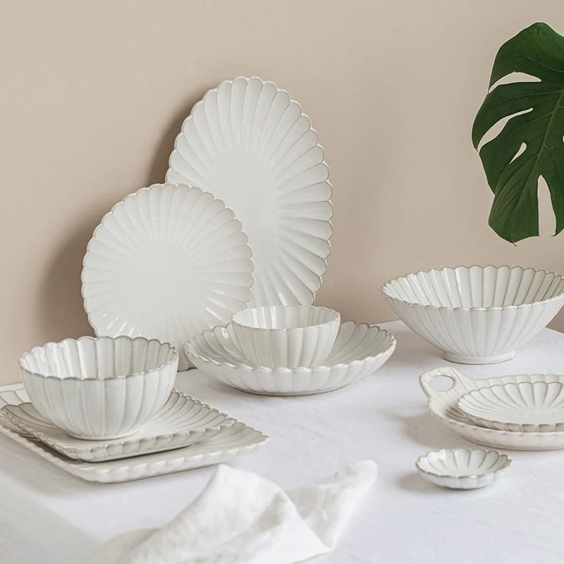 Dropshipping Ceramic chrysanthemum dish white uniform glaze Household Decal Pattern Dinnerware Set Nordic style tableware