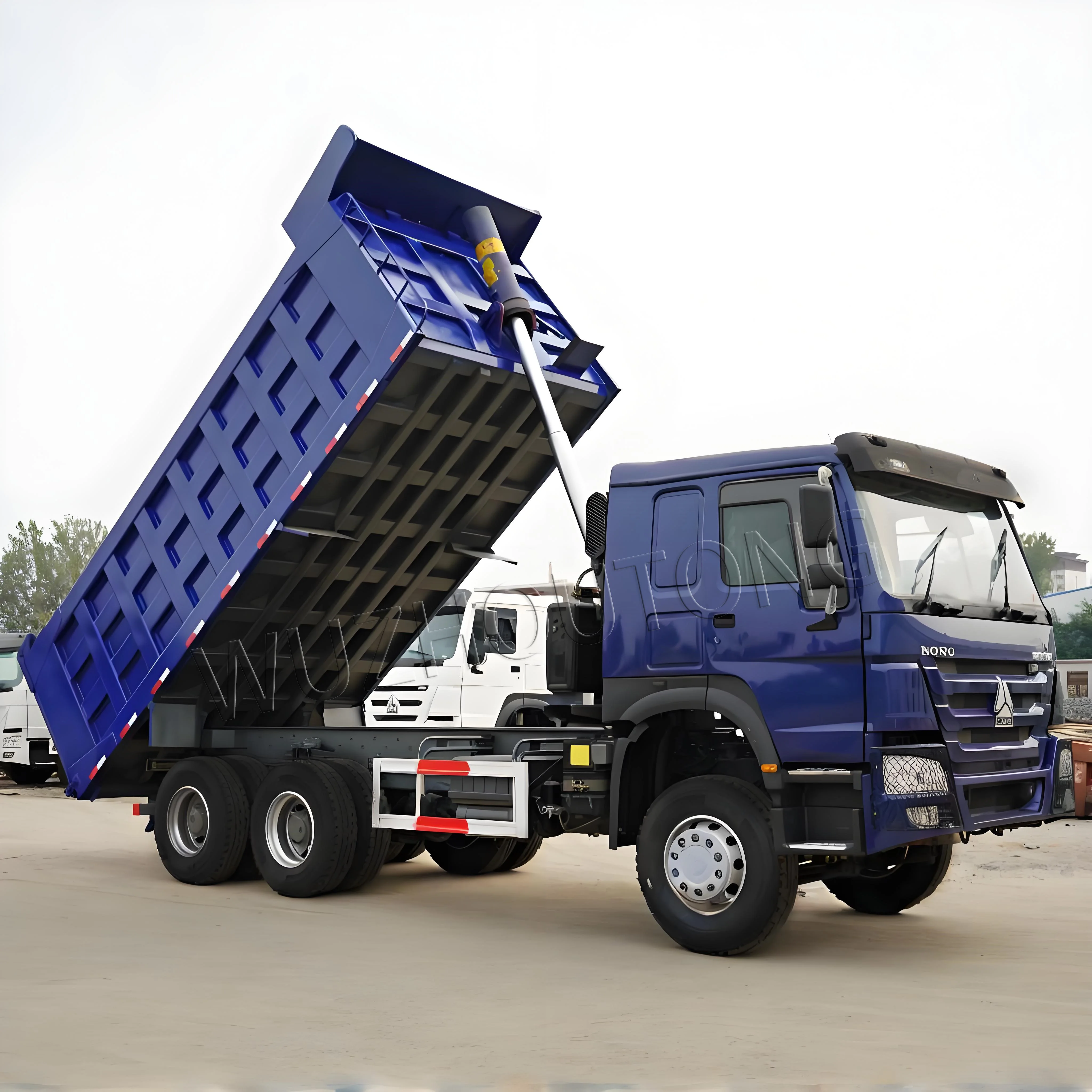 Africa Sinotruk Howo 8x4 Dump Truck 30 Ton Mining Tipper Truck for Sale