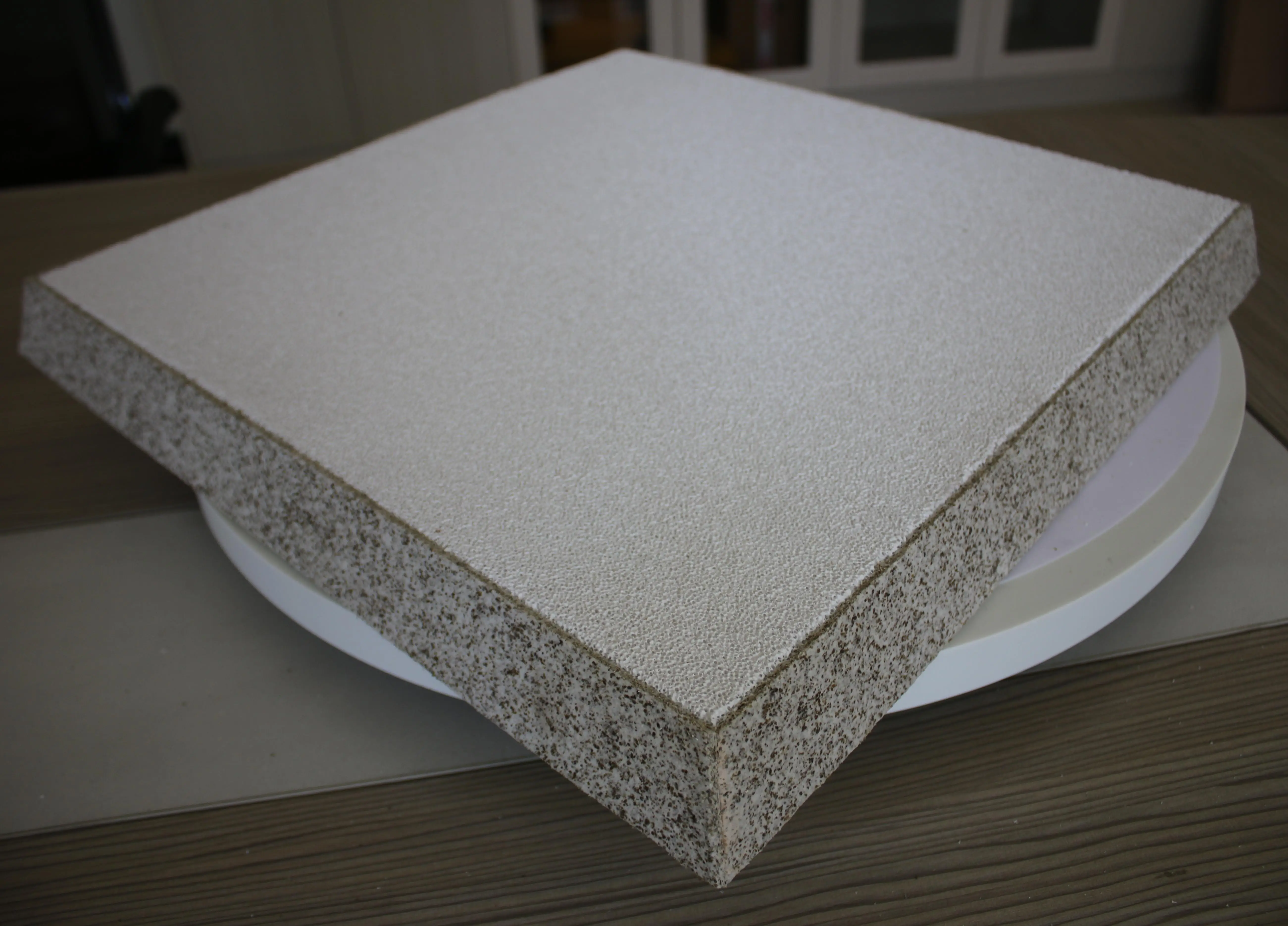 10-40ppi Refractory Silicon Carbide Ceramic Foam Filter Custom Cut and Moulded Plates for Grey and Ductile Iron Casting