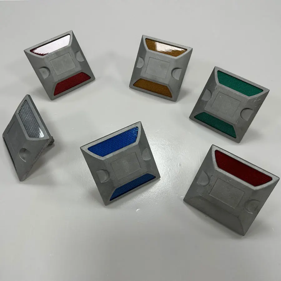 Aluminum Blue Road Marking Reflectors on Highway Reflecting Cat Eyes Marker Reflective Road Stud