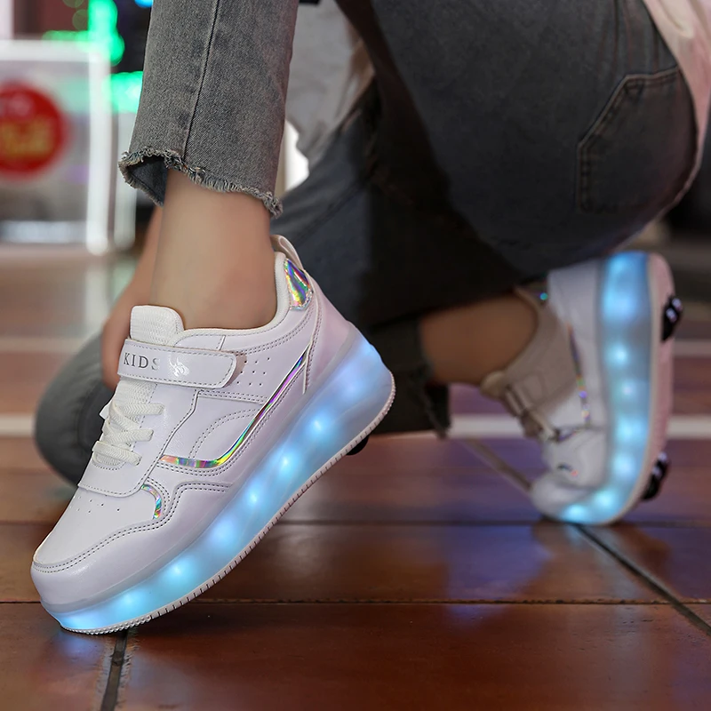 Kids Fashion Sports Skate Shoes, Deformation Flashing Roller Skates, 2 in 1 Wheel Removable Pulley Parkour Walking Shoes.