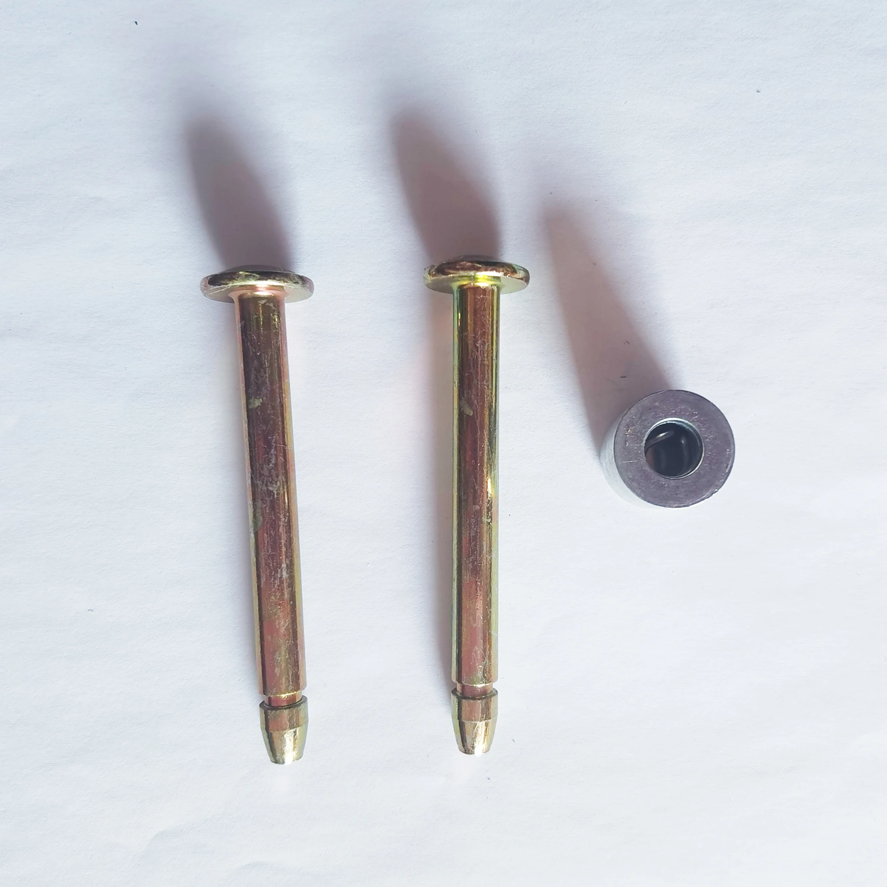 tamper evident container lock ISO17712 disposable high security container lock bolt seal use raw materials pin