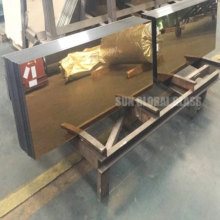 Good price 4mm gold bronze grey blue green pink sliver heat insulation reflective coated building float glass in China