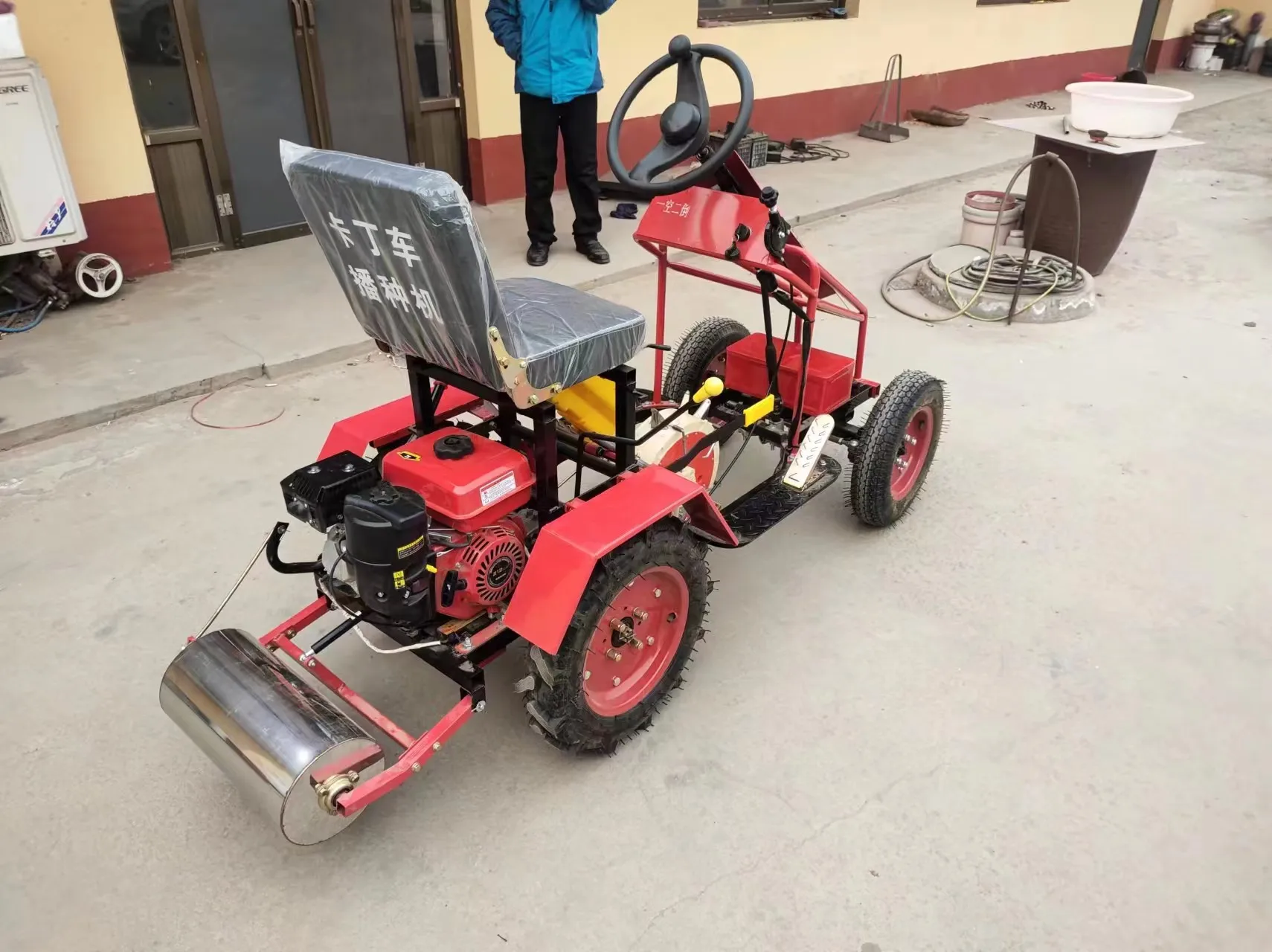 Four wheel drive corn and soybean planter gasoline engine driven household mini planter