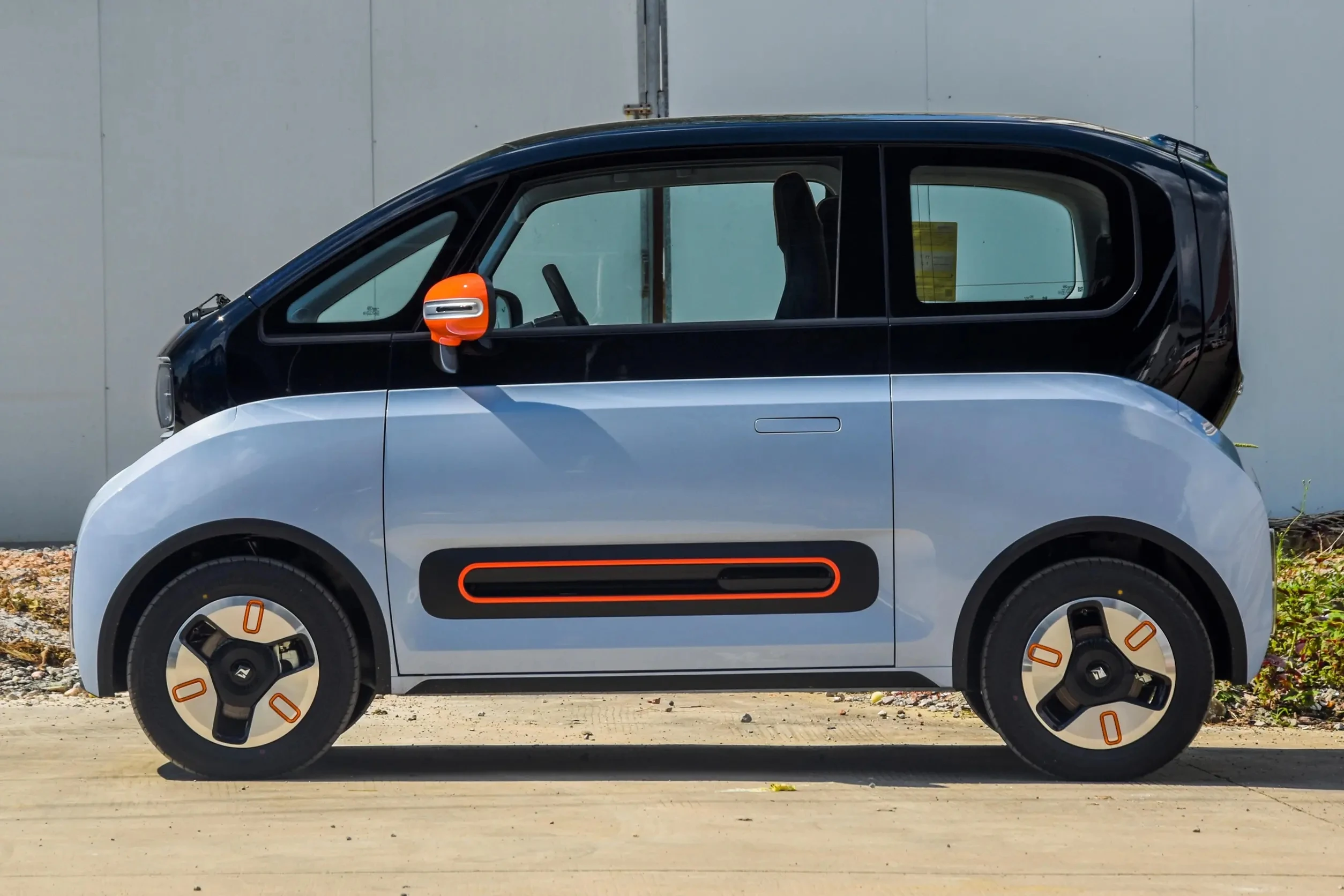 2023 New Cars SAIC Wuling Electric Car Baojun KIWI EV Intelligent Comfort New Energy Vehicles Wuling Mini EV Kiwi EV