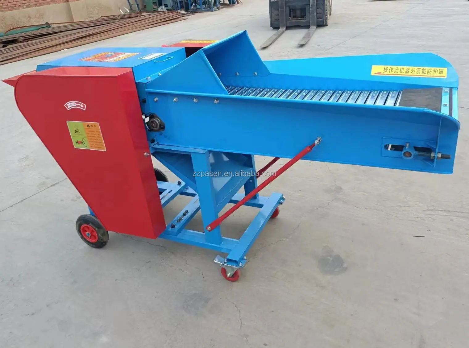 Diesel Engine Farm Silage Feed Straw Crushing Processing Chaff Cutter Machine