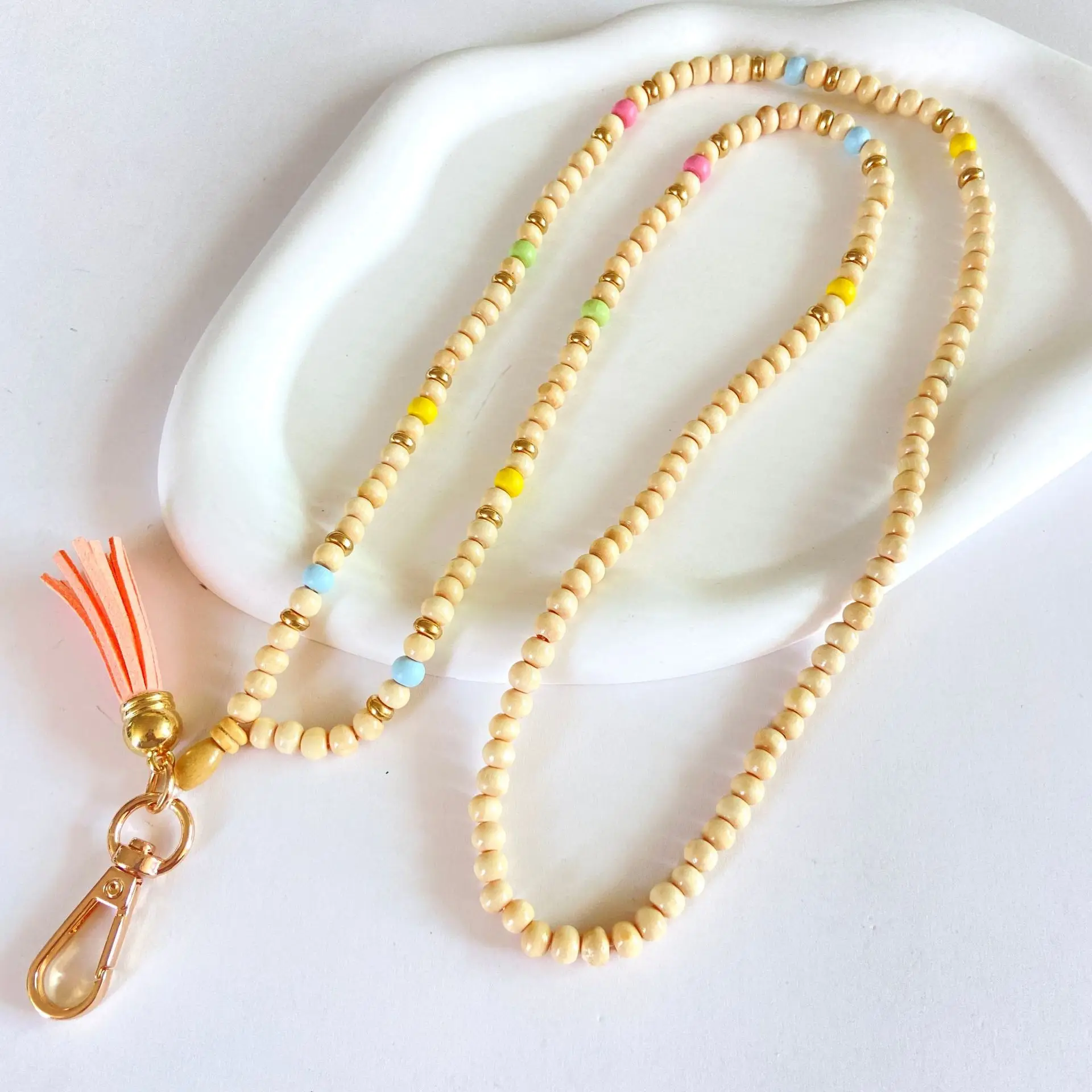 Factory Wholesale Hot Selling Wood Beaded Lanyard Keychain Trendy Colorful Wooden Bead Lanyard For Teacher Gift