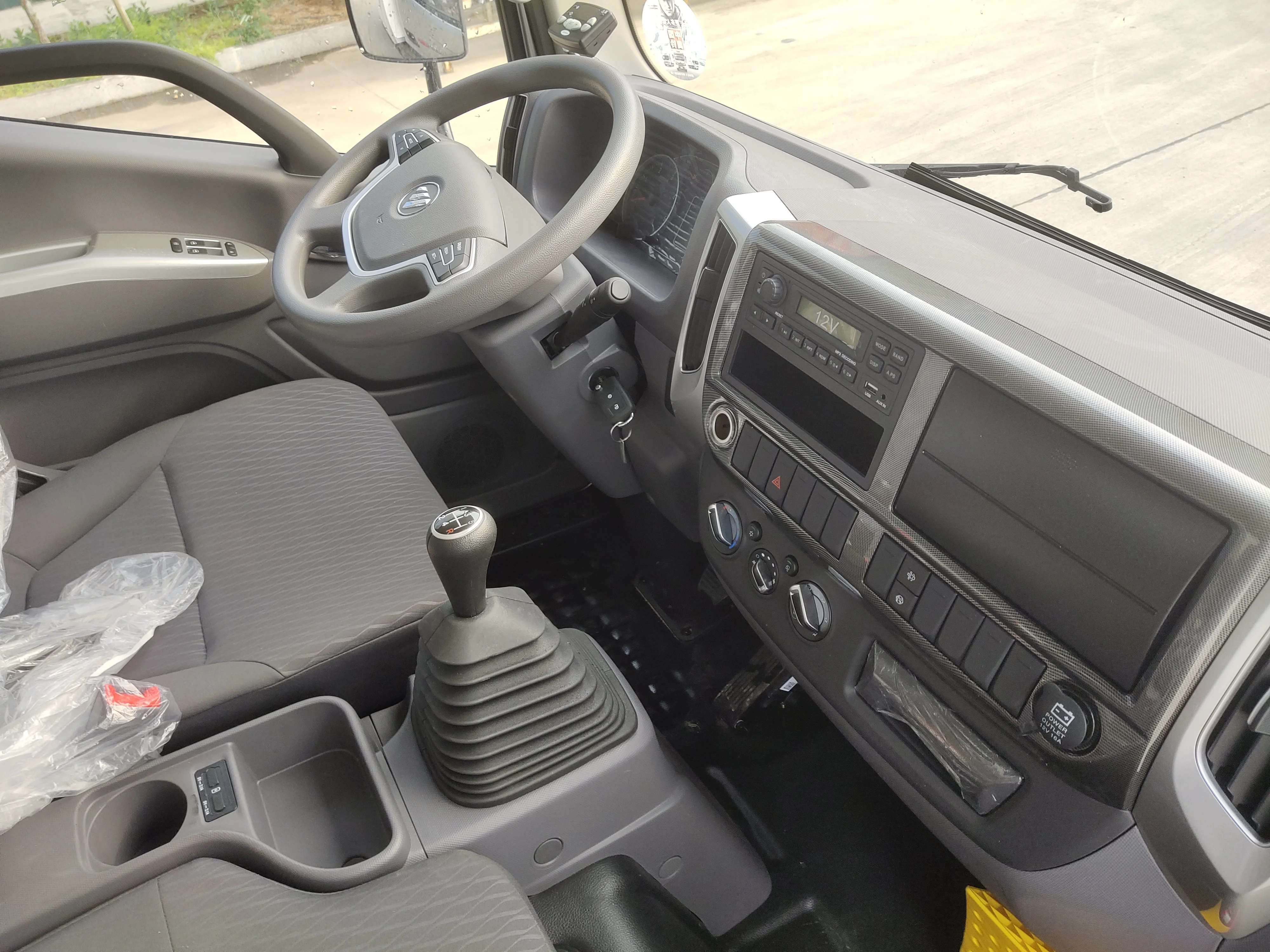 Most New Foton Mini Truck Diesel Fuel 4x2 Drive Manual Transmission AC Frozen