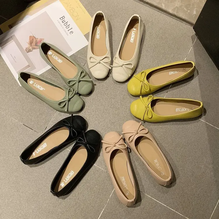 Hot Selling Wholesale Cheap Slip On Walking Casual Pu Leather Simple Lazy Shoes Women Soft Comfortable Summer Flats