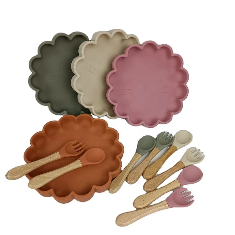 Lion Shape Baby Silicone Plate With Spoon And Fork Set Silica Gel Dishes Kids Tableware Feeding Kit