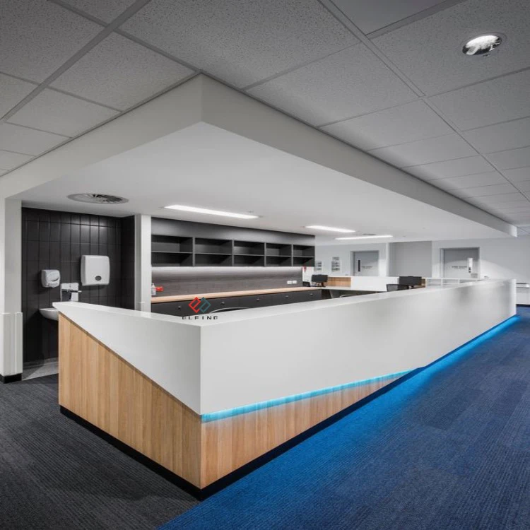 Офисная мебель в форме