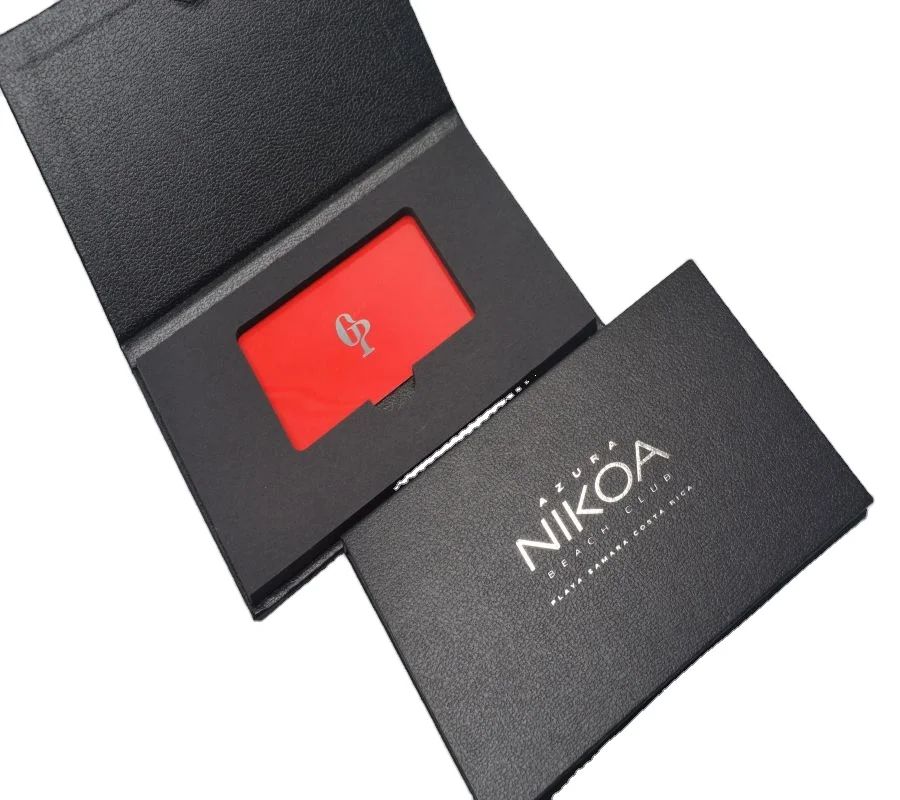 Wholesale Cheap Gift card with  Magnetic package box Customized Paper logo with gold silver hot stamping Business gift Card