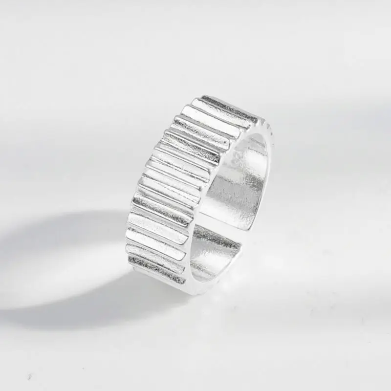 Domestic delivery scorpion ring For birthday present