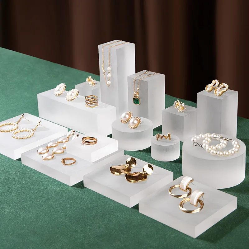 Customized Logo Matt Acrylic Vertical Jewelry Bracelet Stand Display Set Dull Polish Acrylic Jewelry Holder For Show Case