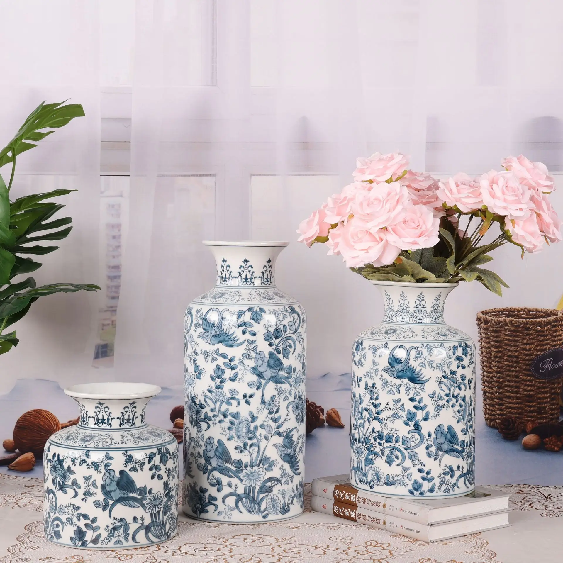 New Chinese-Style Blue White Porcelain Vase Handmade Ceramic Floriculture Ornament Living Room Decor Dried Flowers Flower