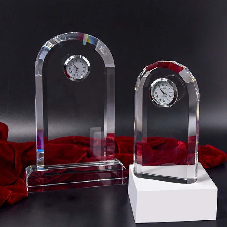 Wholesale Best Selling Decorative Personal customization Glass Crystal Clock Award for business souvenir gift