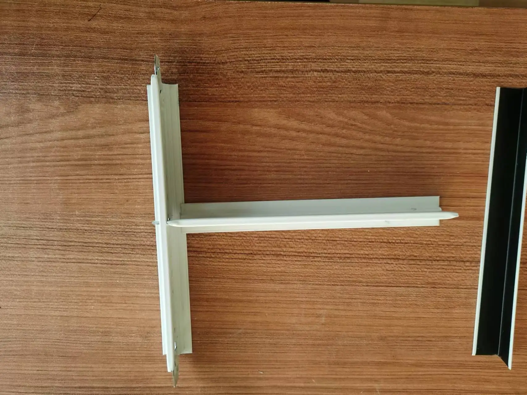 White Suspended Ceiling T-Grid /Suspended Ceiling Runner /Suspended Ceiling T Bar