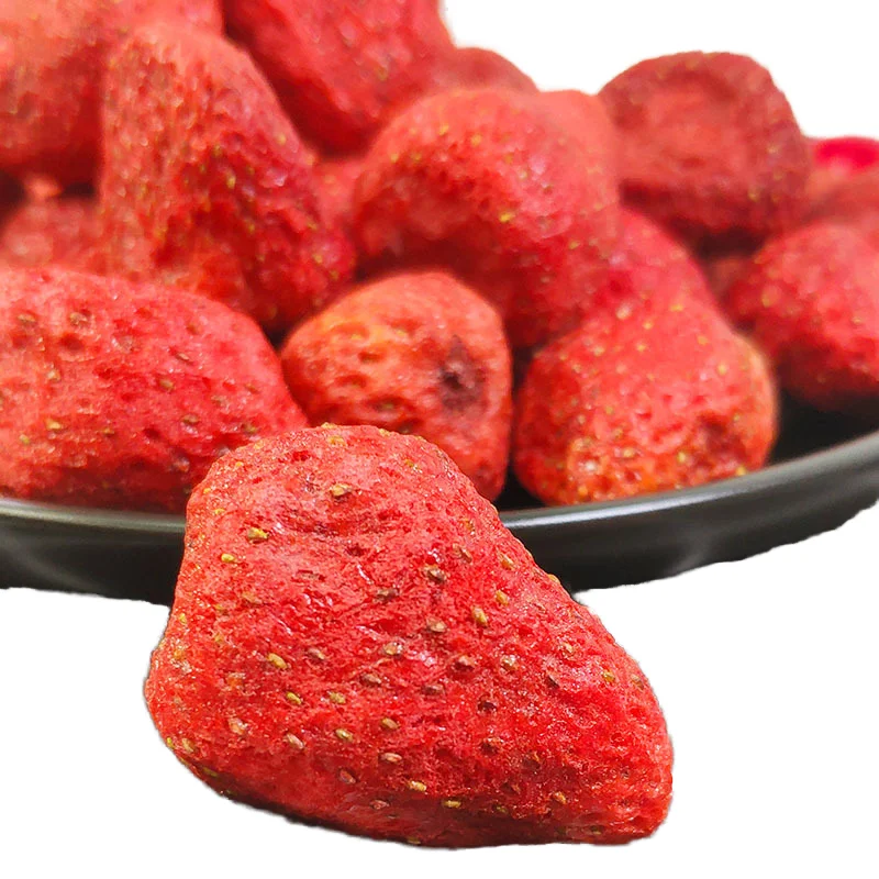 Organic Whole Strawberries Freeze-dried GMO-free Sun-dried process Healthy snacks Bulk packaging Candied fruit Sweet and sour