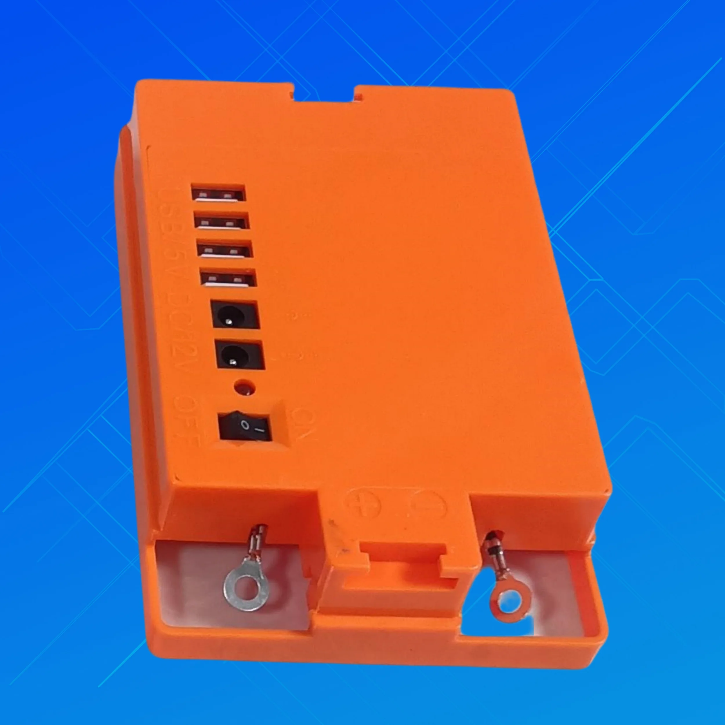 Factory price mobile power DC/12V socket camping lighting power LED lampshade 4USB plug converter cover Africa hot new style