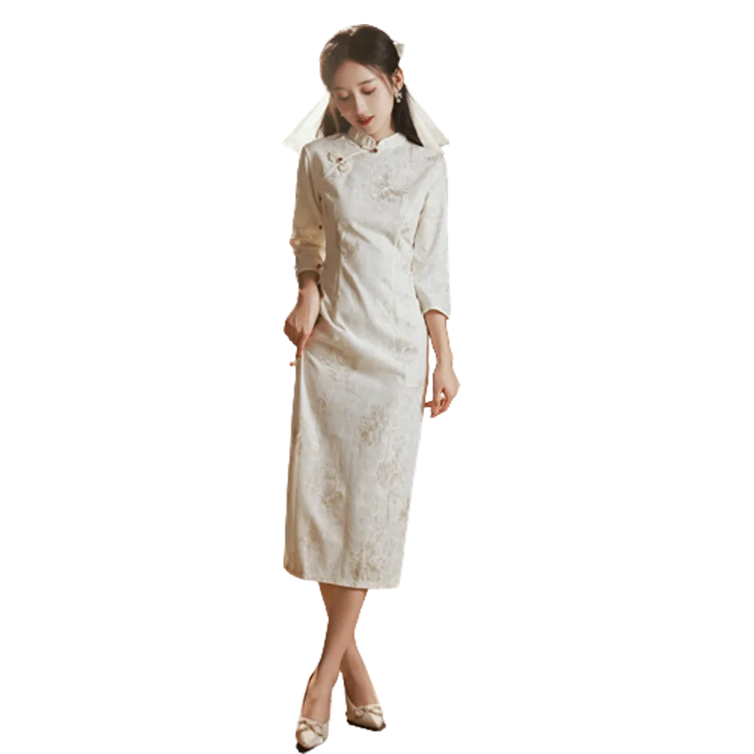 2024 new lace cheongsam for young girls with high-end temperament modest lace wedding dress lace