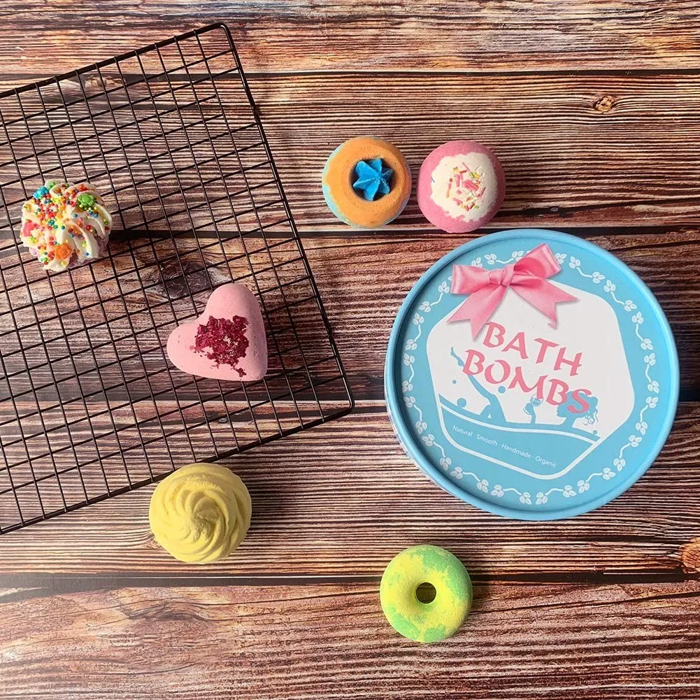 Customize OEM bath supplies heart cake bath fizzi self care organic luxury dessert luxury bath bombs gift set