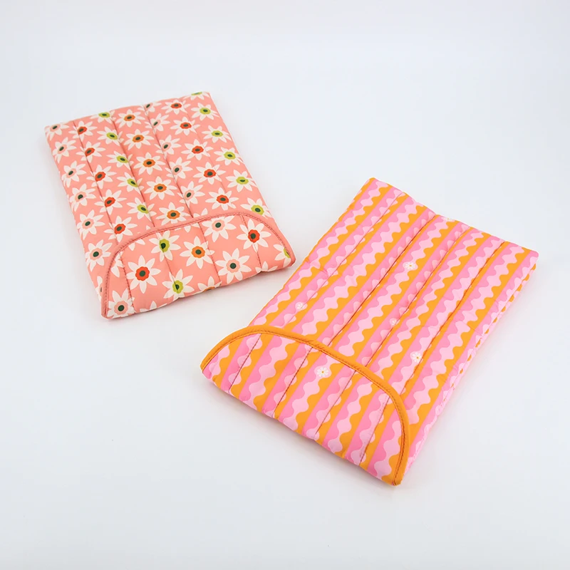 Custom  Flower and Prints Puffy 13 14  Laptop Sleeve Bag Shockproof Laptop Bag