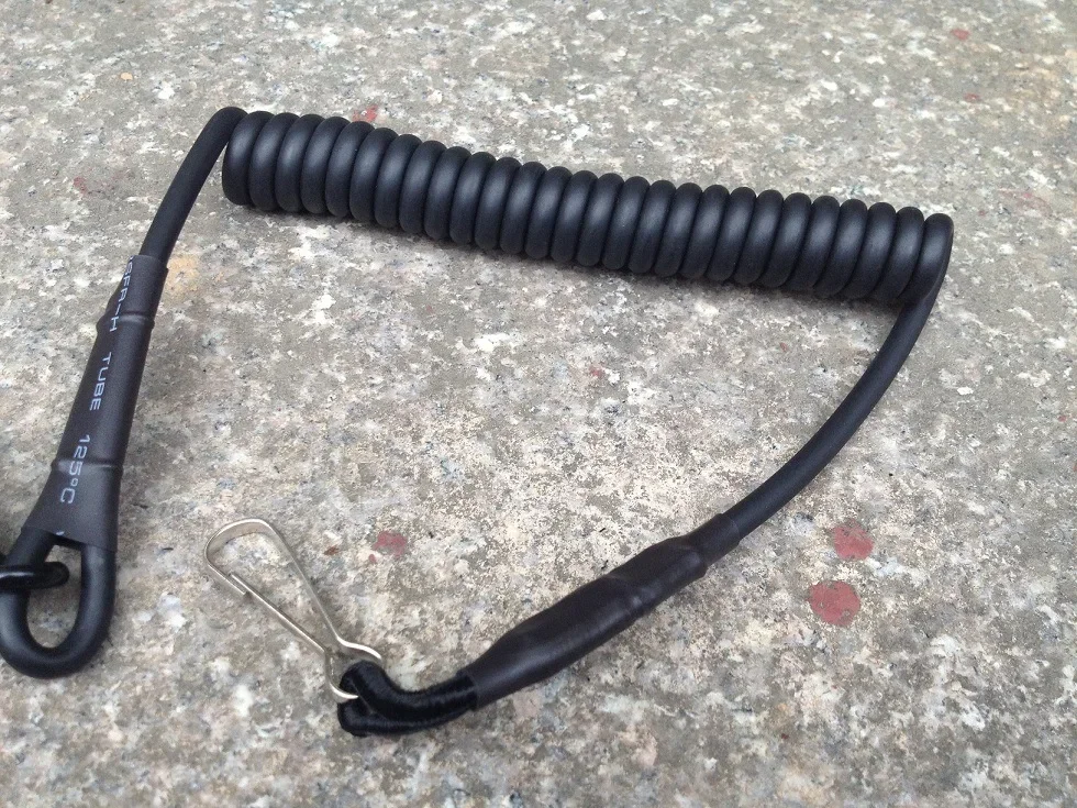 In Stock Outdoor Multipurpose Tactical Molle Elastic Spring Gun Rope Stretch anti-lost Keychain Lanyard For Camping