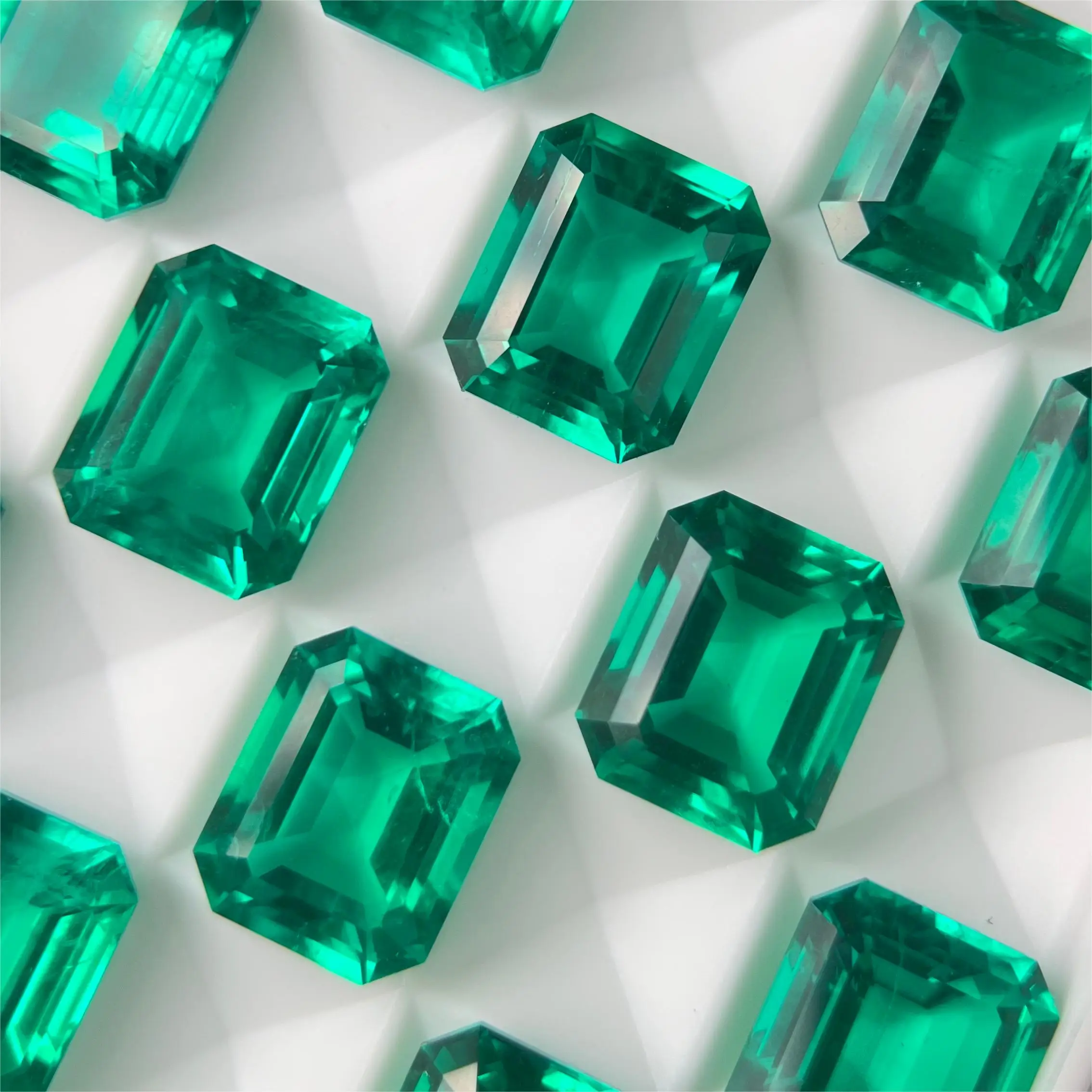 Wholesale Hydrothermal Lab Grown Colombian Emerald Synthetic Square Step Cut Smaragd Loose Gemstones For Jewelry