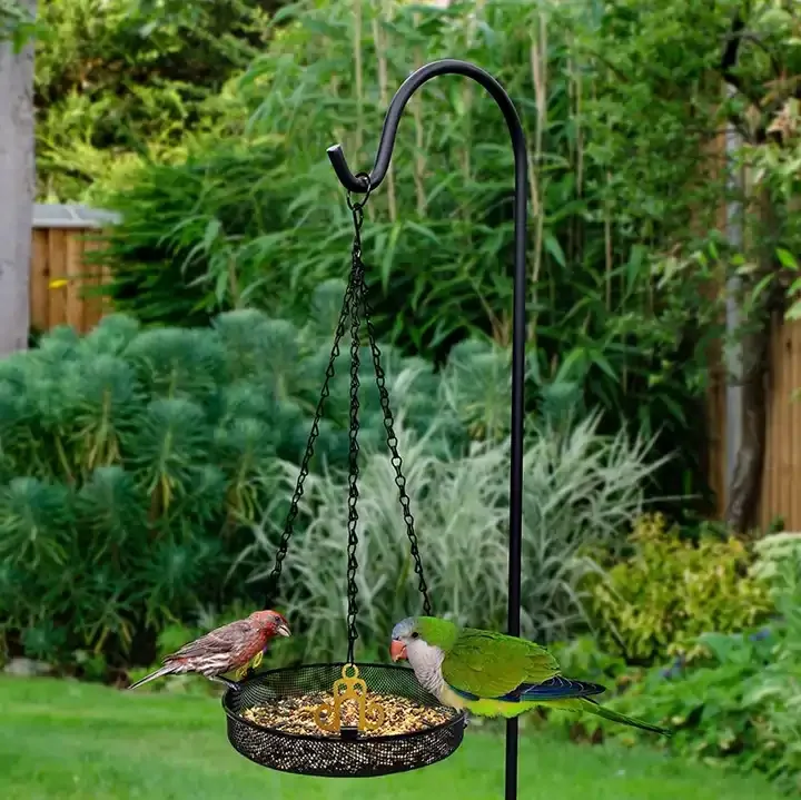 Outdoor Garden Decorative Metal Mesh Hanging Tray Bird Feeder for Wild Backyard Attracting Birds