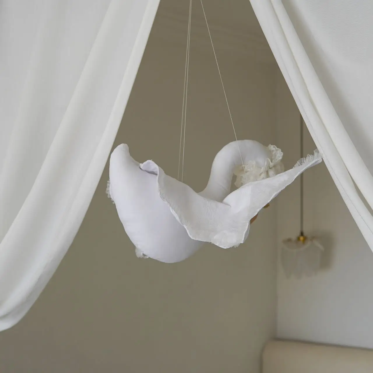 Hot Selling  Creative Wall Hanging Stuffed Doll White Swan Animal Doll Home Decor Stuffed Toy For Kids